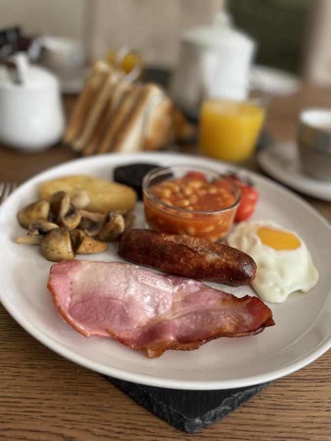 Woodland House B & B ウィンボーン・ミンスター エクステリア 写真