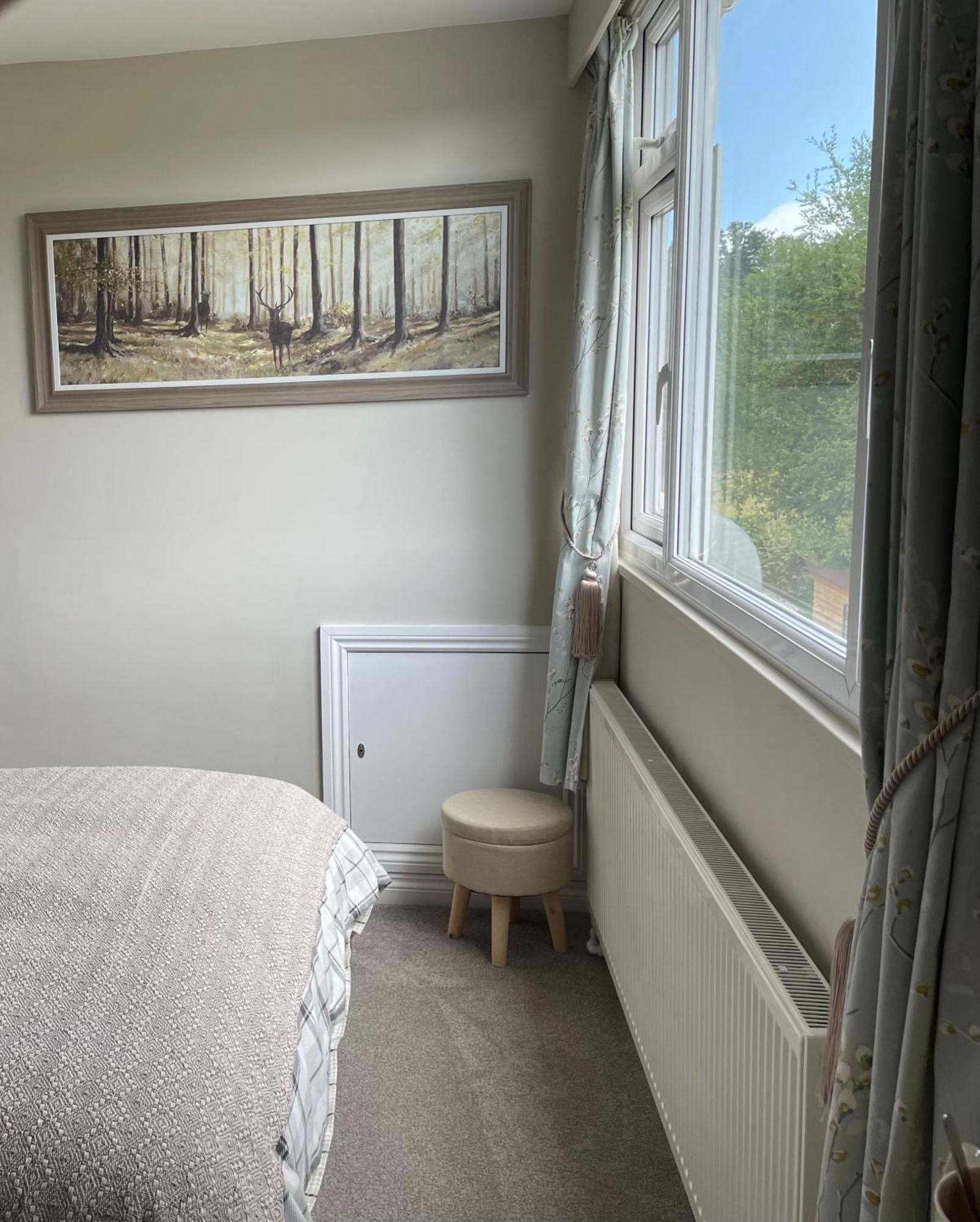 Woodland House B & B ウィンボーン・ミンスター エクステリア 写真